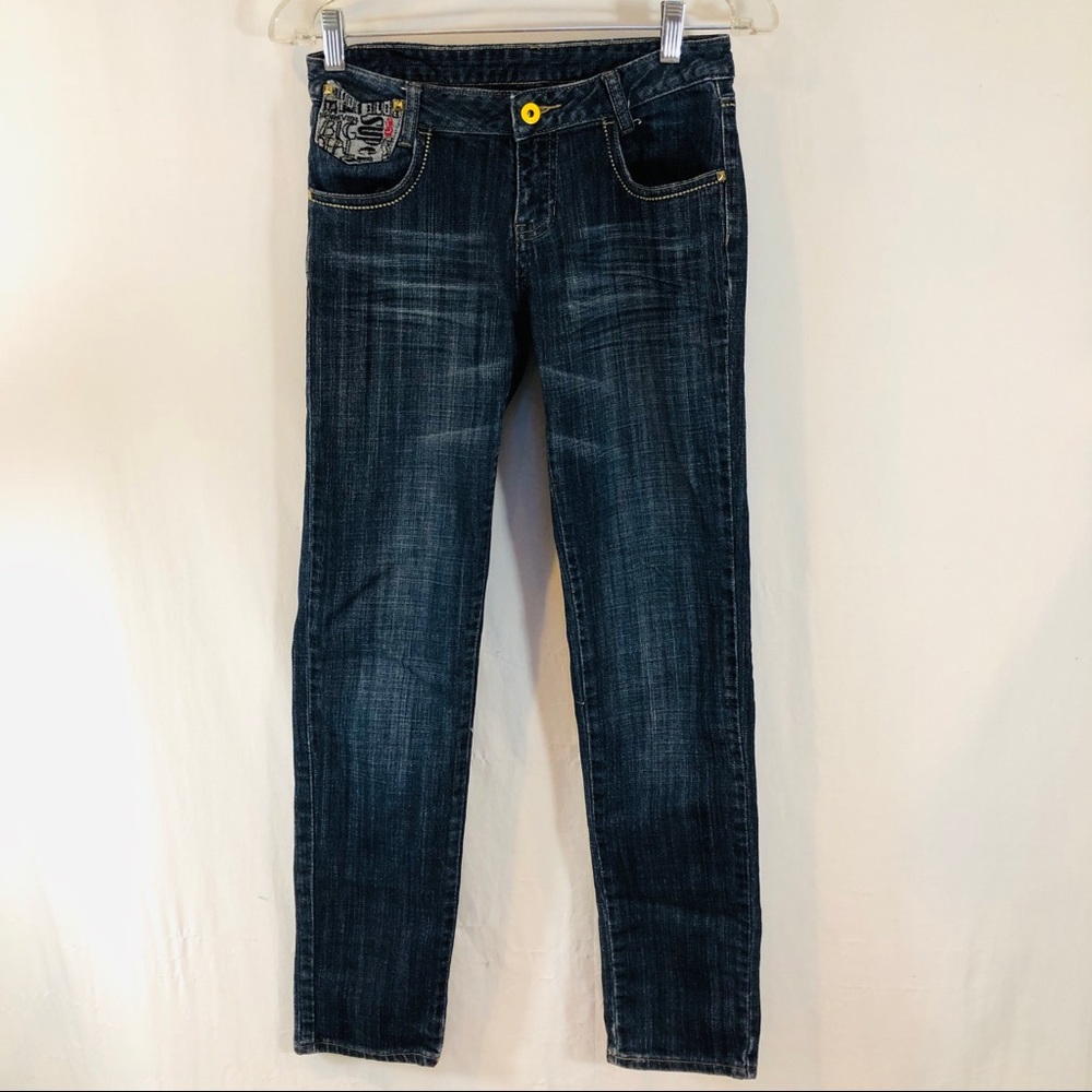G Unit women’s Jeans sz M   Bling on Pockets Denim